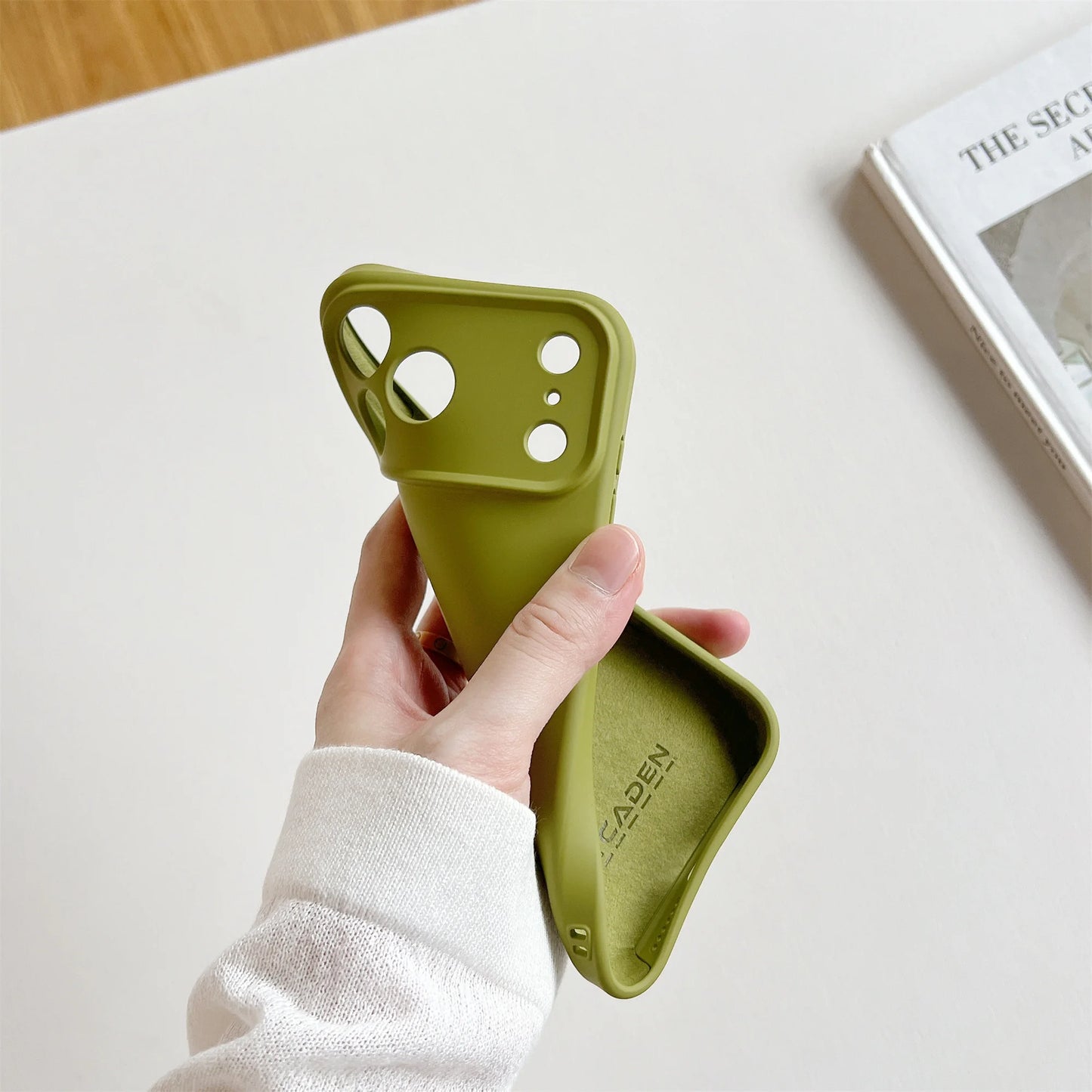 Shockproof Bumper Liquid Silicone Case for iPhone 17 Pro